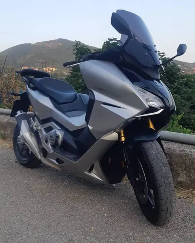 Honda Forza 750 DCT (2021 - 24) usata