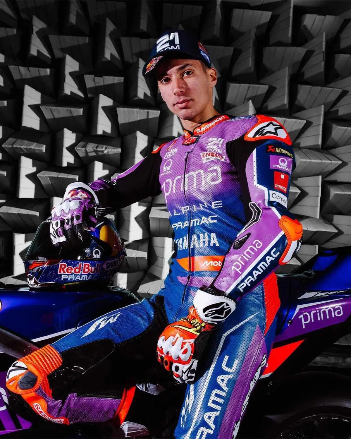 MotoGP 2026. Ecco la livrea del Team Pramac: inizia qui il 2026 di Toprak Razgatlioglu e Jack Miller [GALLERY] (5)