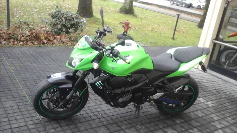 Kawasaki Z 750 (2007 - 14) (3)