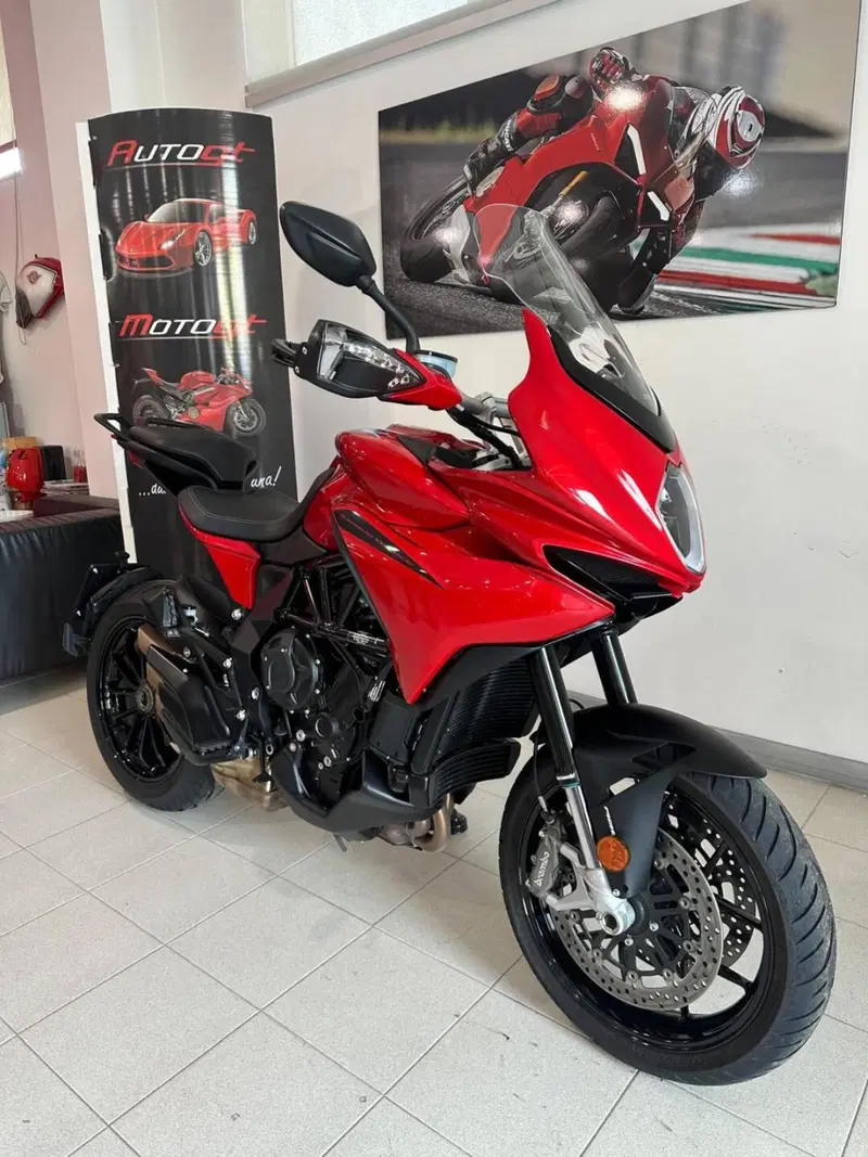 MV Agusta Turismo Veloce 800 R (2023 - 26) (2)