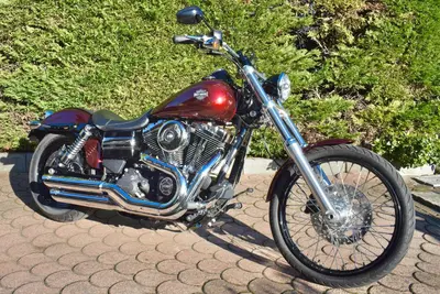 Harley-Davidson 1690 Wide Glide (2010 - 17) - FXDWG usata