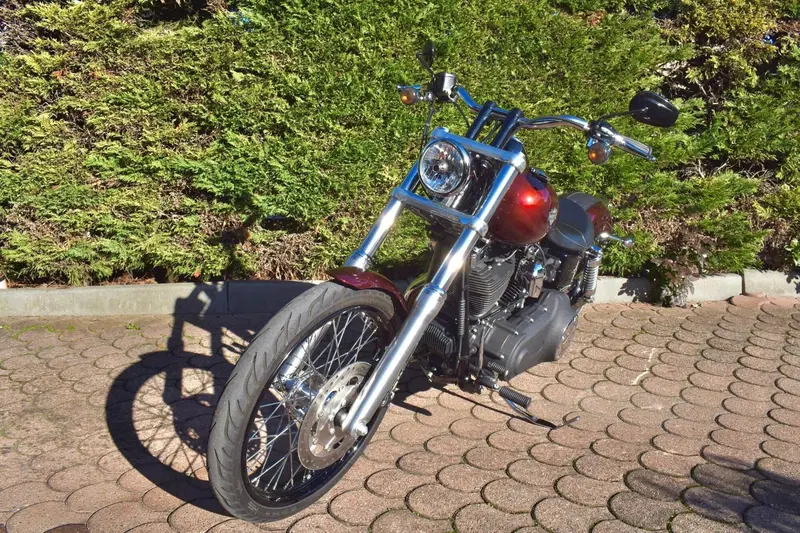 Harley-Davidson 1690 Wide Glide (2010 - 17) - FXDWG (8)