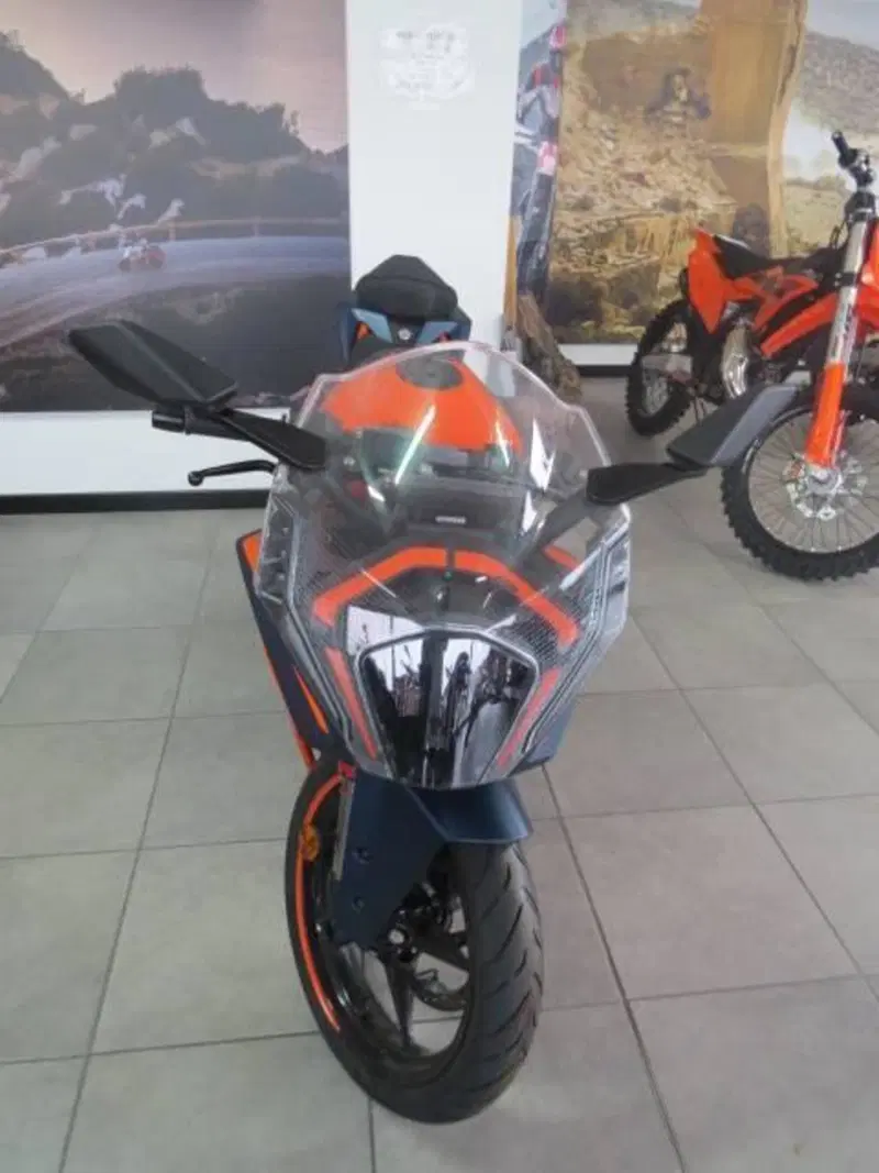KTM RC 390 (2022 - 26) (4)