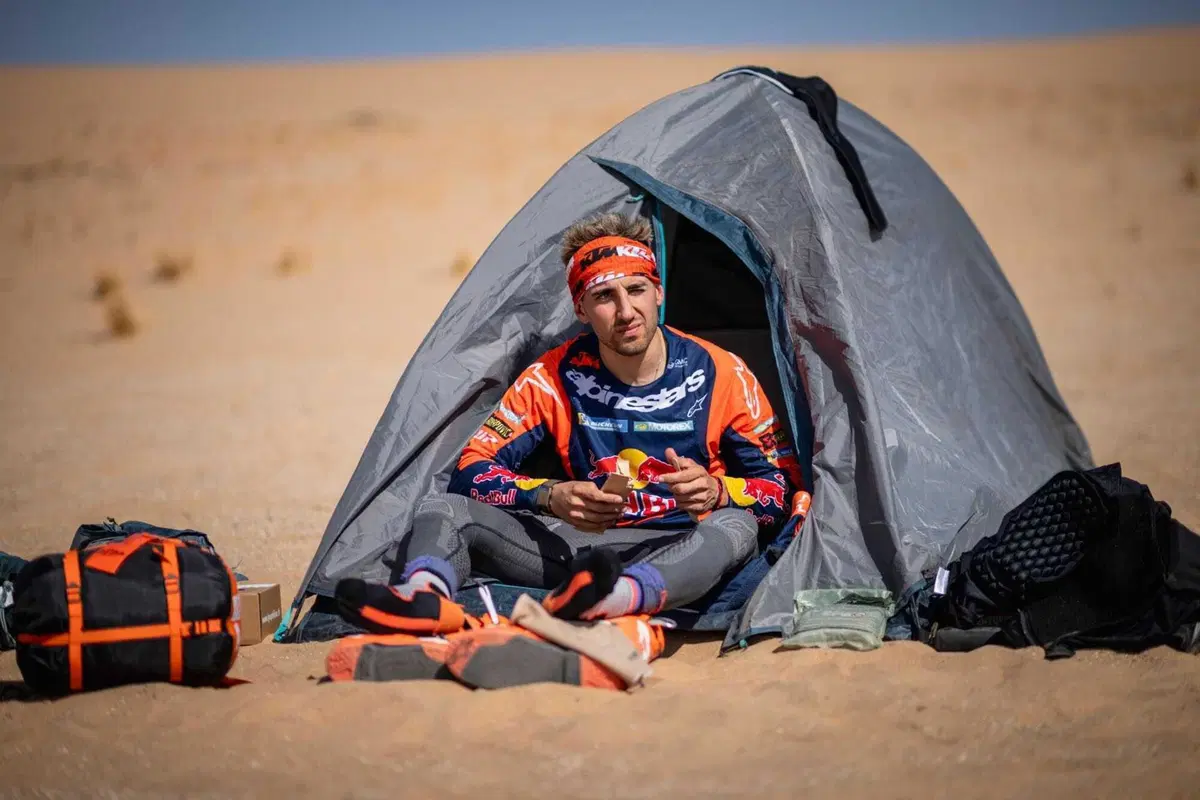 Dakar 2026. T10. Moto, incidente a Sanders, ora è Brabec VS Benavides. Auto, trappola di navigazione, Al Attiyah sottoscrive (23)