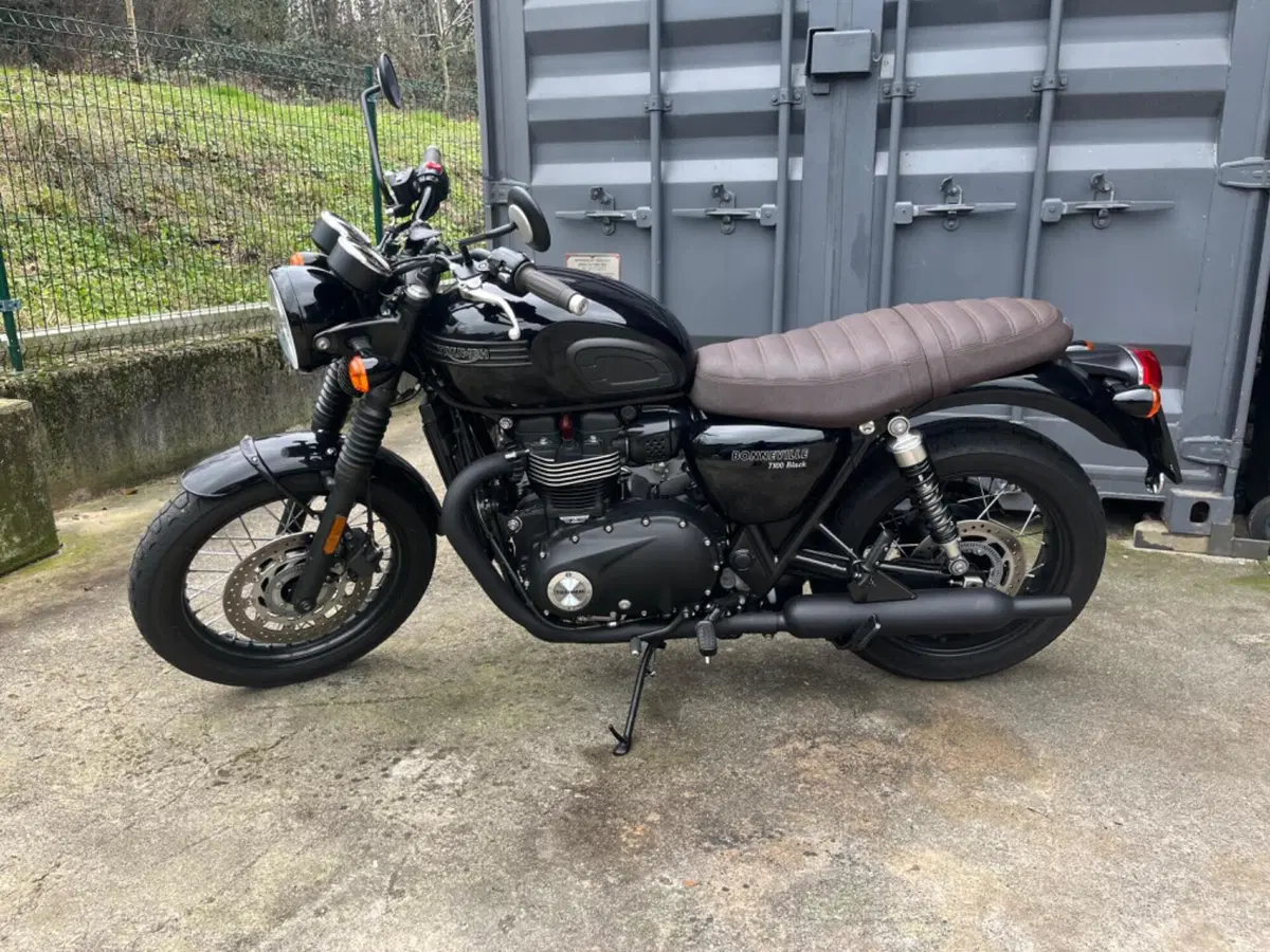 Triumph Bonneville T100 Black (2017 - 20)