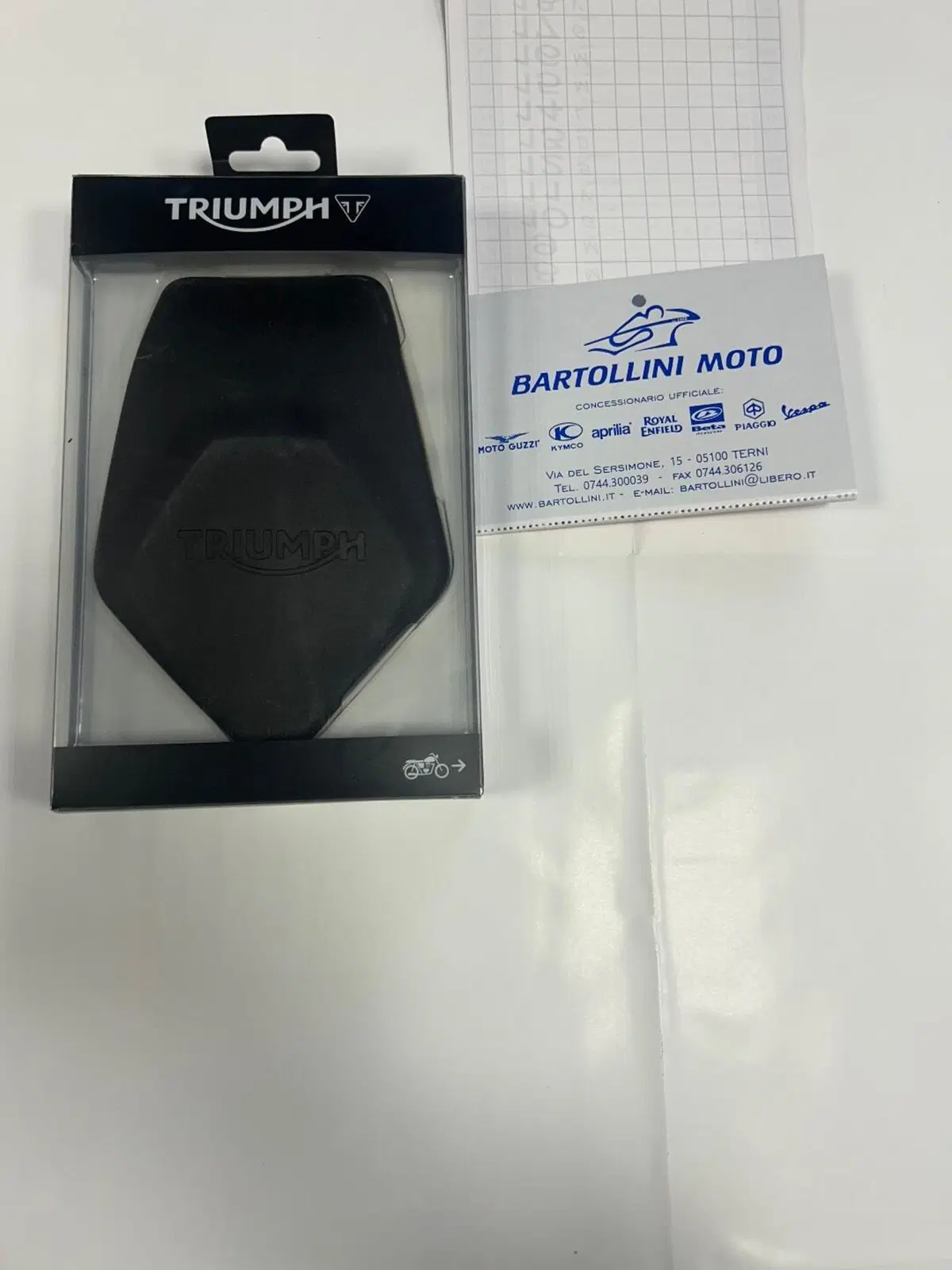 Protezione in gomma per serbatoio Triumph