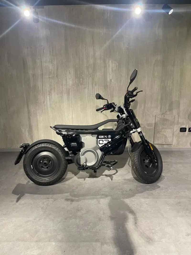 Bmw CE 02 AM (2024 - 26) (2)