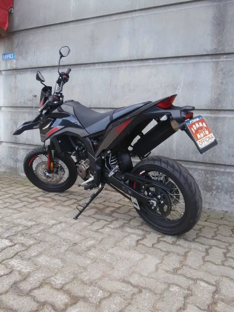 Malaguti XSM 125 (2021 - 26) (8)