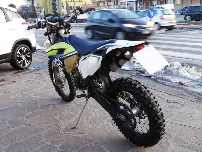 Husqvarna TE 125 (2016) (2)
