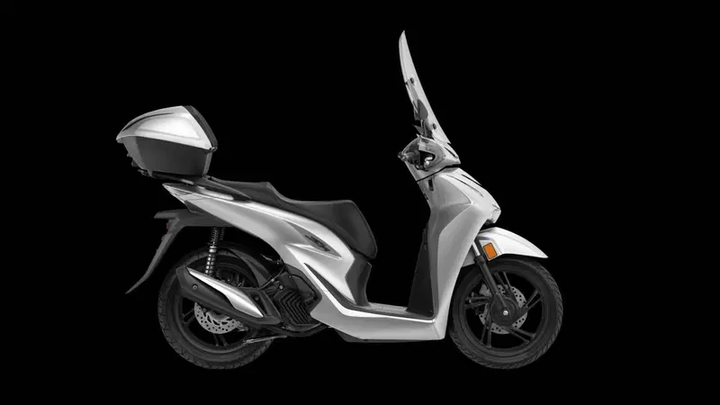 Honda SH 150 (2026) (2)