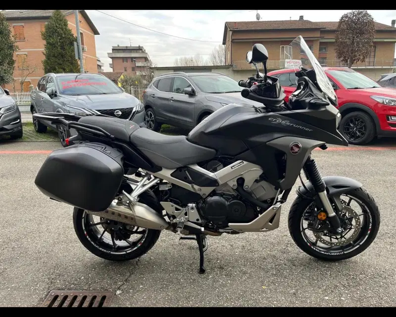Honda Crossrunner ABS (2015 - 16) (4)