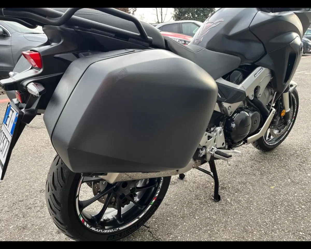 Honda Crossrunner ABS (2015 - 16) (11)