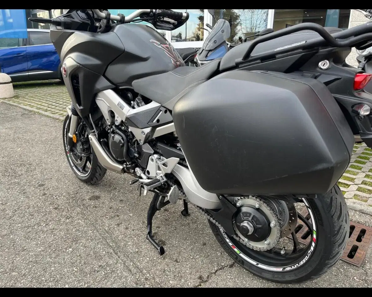 Honda Crossrunner ABS (2015 - 16) (12)