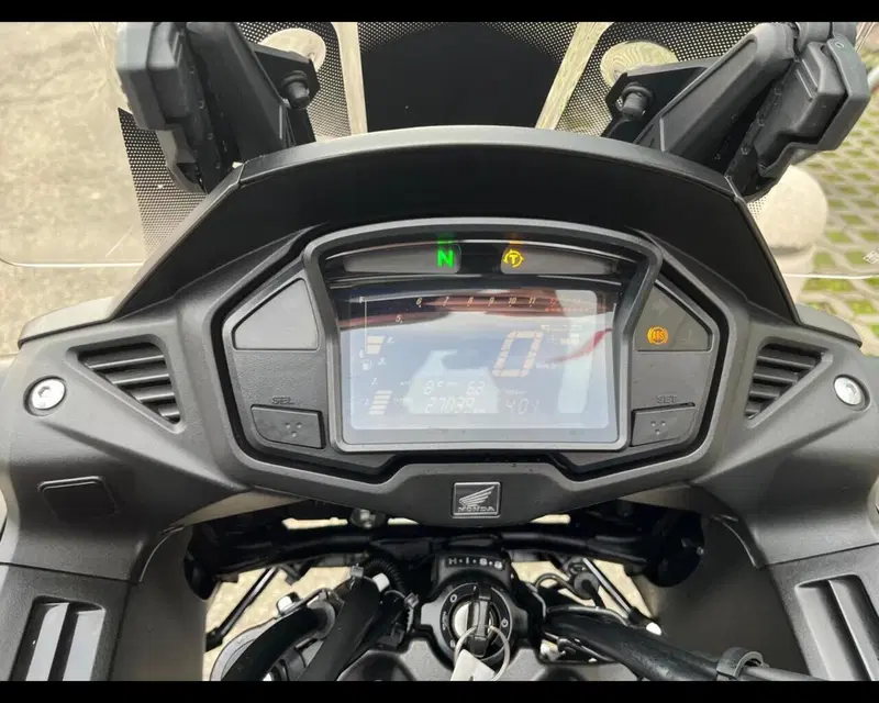 Honda Crossrunner ABS (2015 - 16) (14)