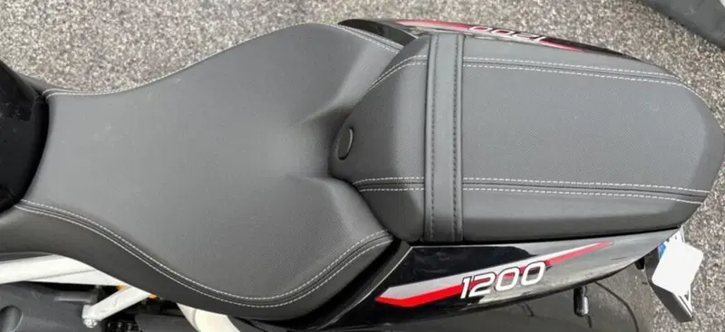Triumph Speed Triple 1200 RS (2021 - 24) (9)