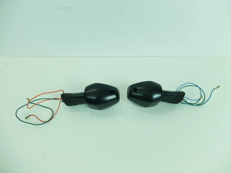Frecce anteriori Honda Hornet 600 CB600F 2003/2006 (2)