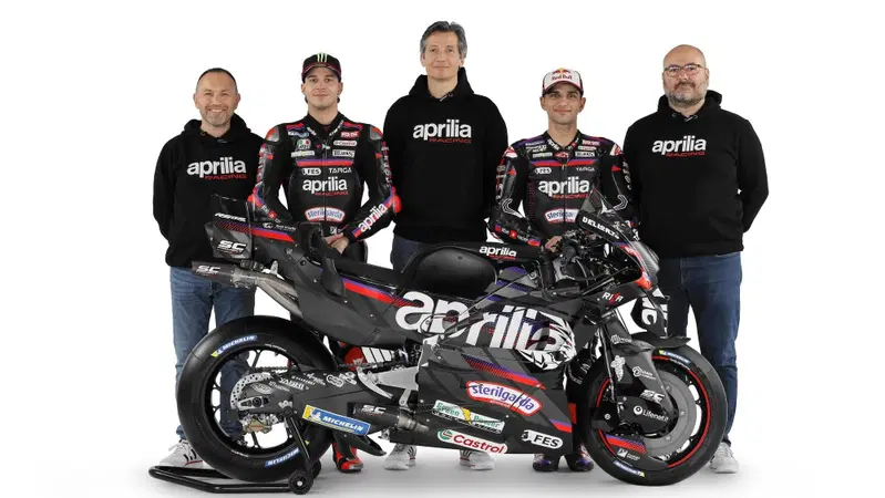 MotoGP 2026. Ecco svelata la livrea Aprilia di Marco Bezzecchi e Jorge Martin [GALLERY]