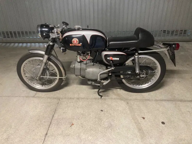 Motobi 250 ss (3)