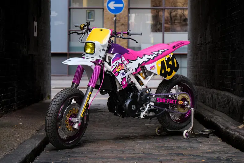 la SM 450 di Sticky&rsquo;s Speed Shop
