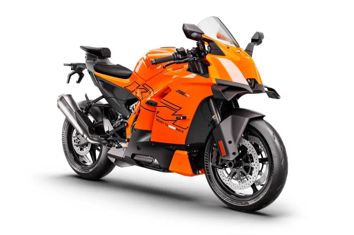 KTM e Husqvarna scaldano i motori per il Motor Bike Expo 2026: ecco cosa vedremo (6)