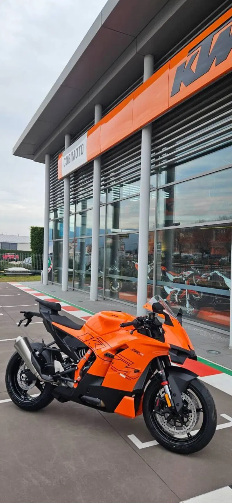 KTM 990 RC R (2026) (4)
