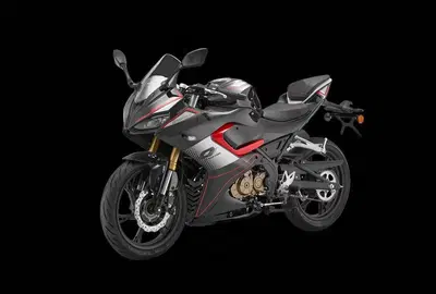 QJ Motor SRK 125 R (2025 - 26) nuova