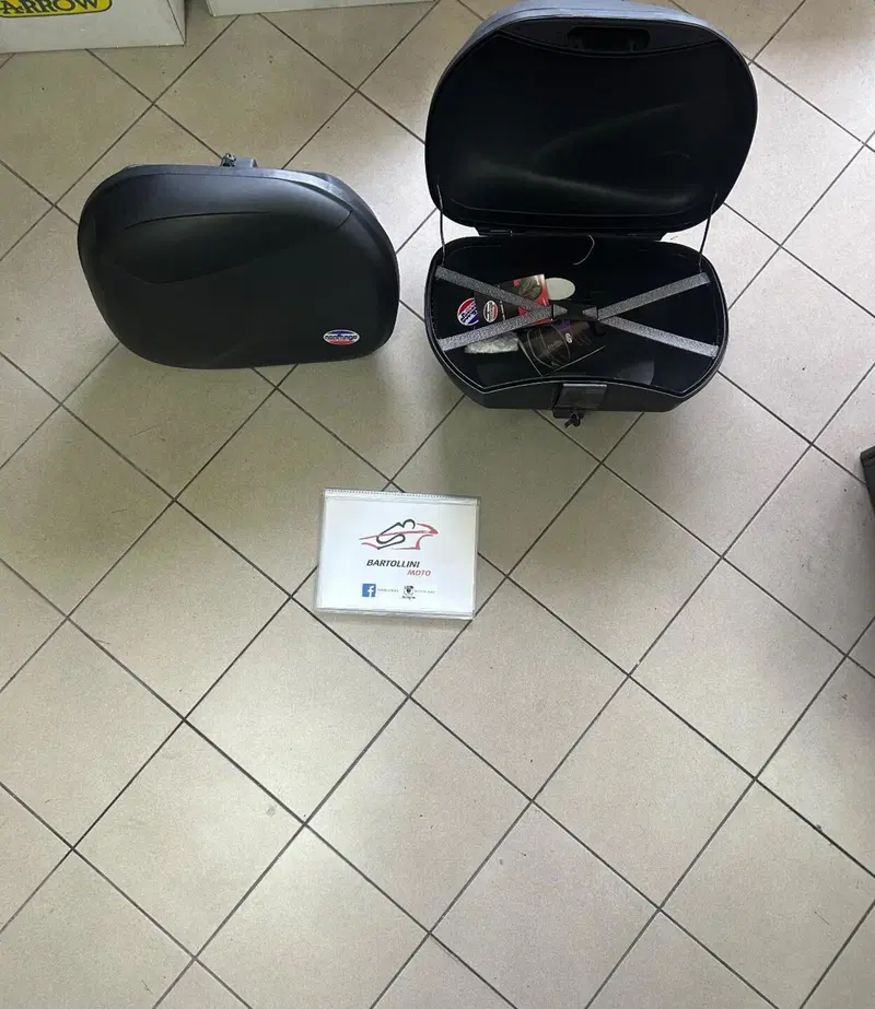 Valigie per moto complete di staffe Nonfango