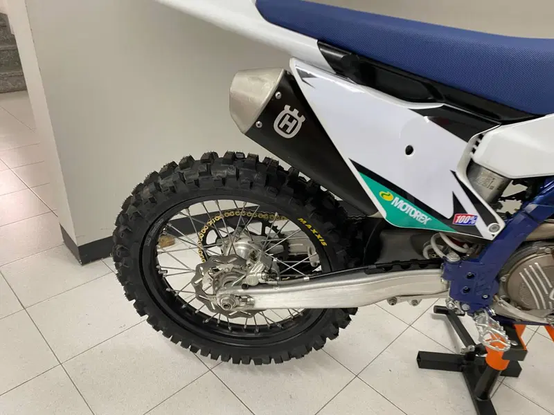 Husqvarna FC 350 (2025 - 26) (5)