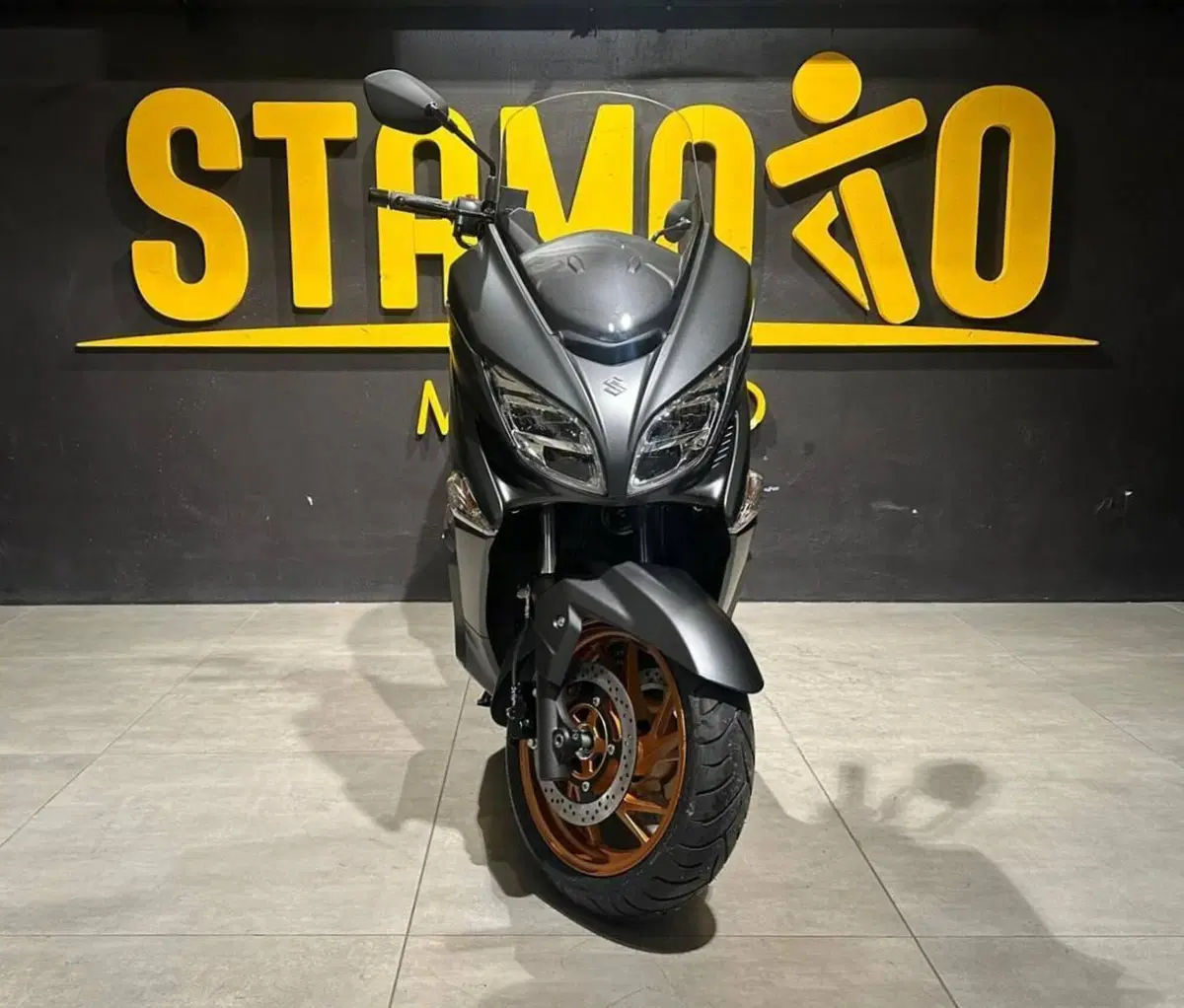 Suzuki Burgman 400 (2025 - 26) (3)