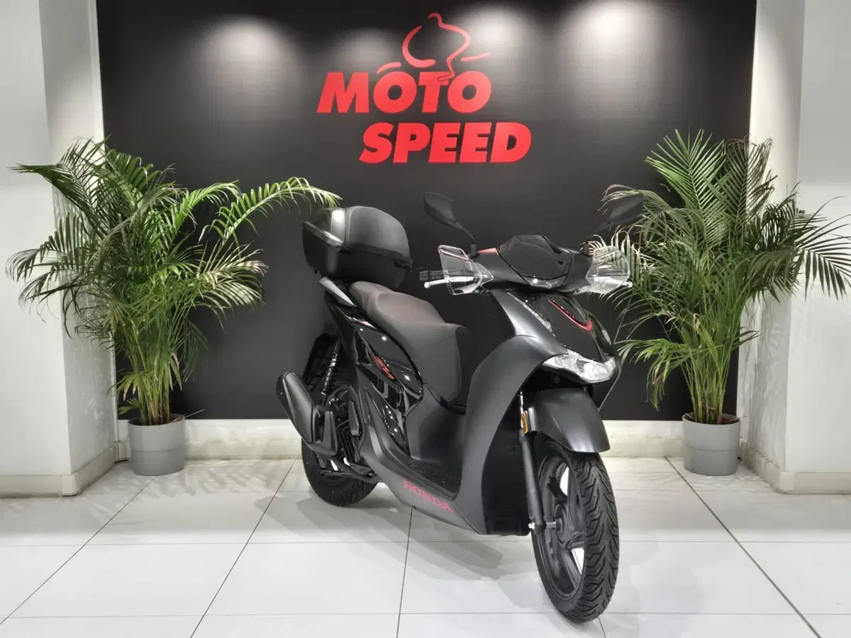 Honda SH 125 Sport (2026) (2)
