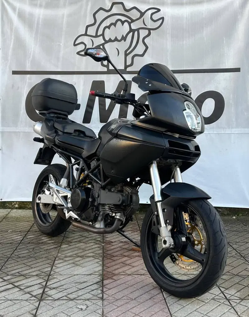 Ducati Monster 620 Dark (2003 - 06)