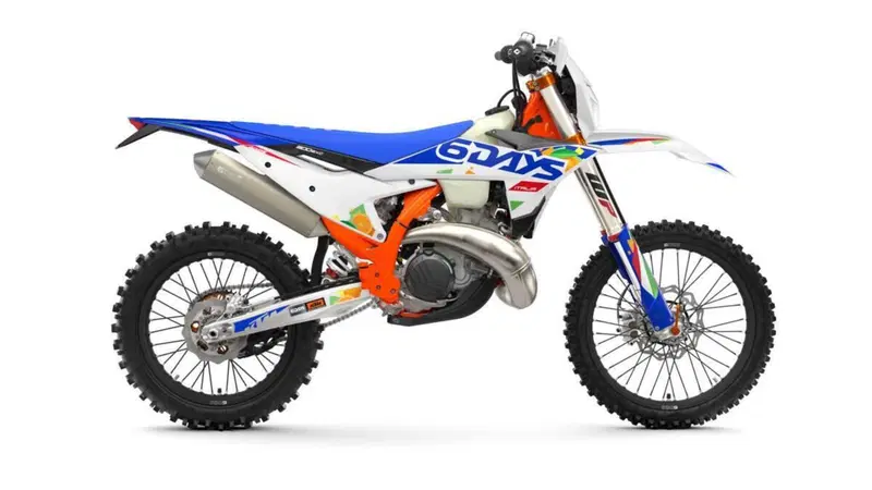 KTM 300 EXC 6Days (2026) (2)