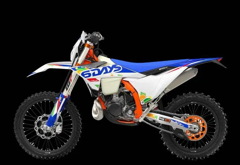 KTM 300 EXC 6Days (2026) (4)