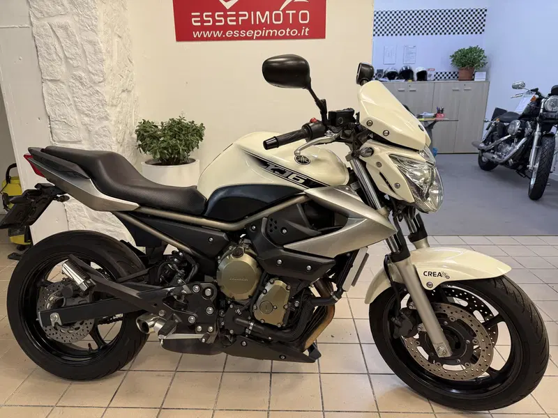 Yamaha XJ6 (2008 - 15)