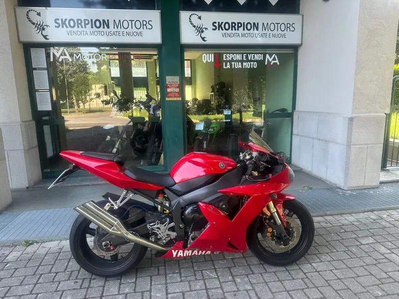 Yamaha YZF R1 (2002 - 03)