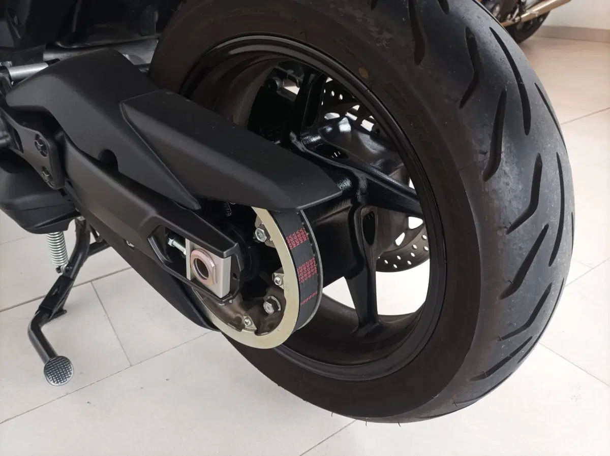 Yamaha T-Max 530 SX (2017 - 19) (9)
