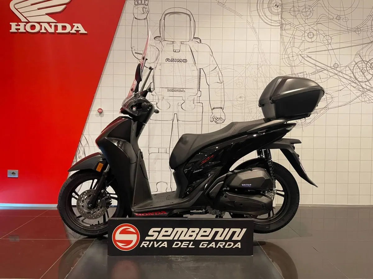Honda SH 125 Sport (2026) (5)