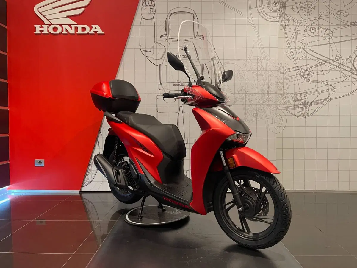 Honda SH 125 Sport (2026) (2)