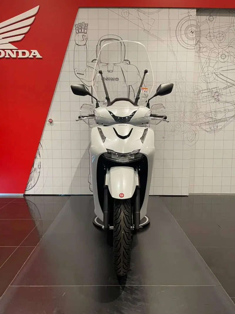 Honda SH 150 (2026) (3)