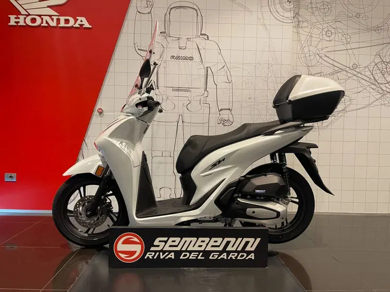 Honda SH 150 (2026) (5)
