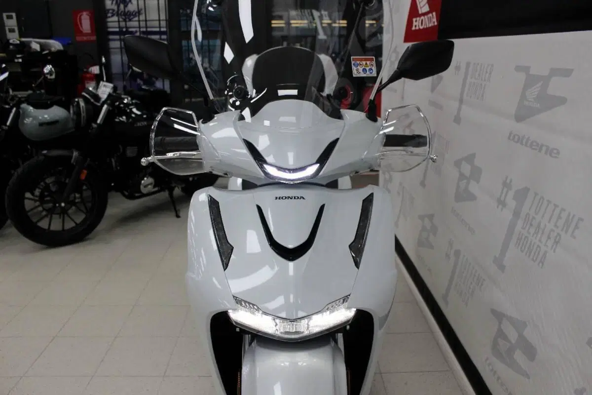 Honda SH 125 (2026) (4)