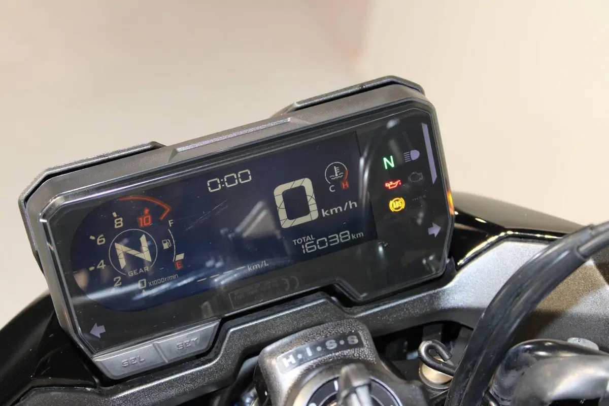Honda CB 500 F (2022 - 23) (6)