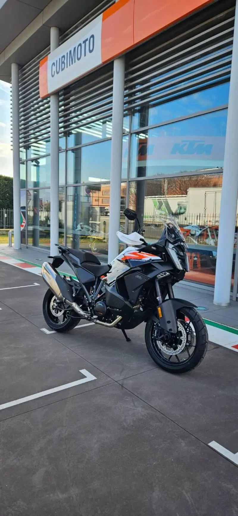 KTM 1390 Super Adventure S EVO (2026) (2)