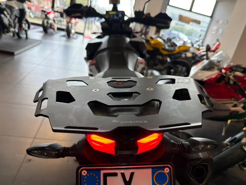 KTM 890 Adventure R (2021) (18)