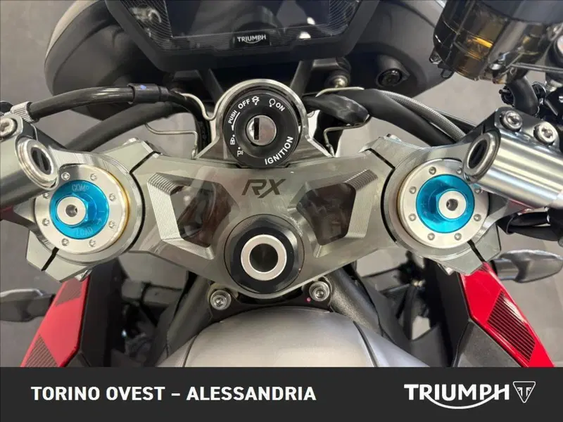 Triumph Street Triple 765 RX (2026) (4)