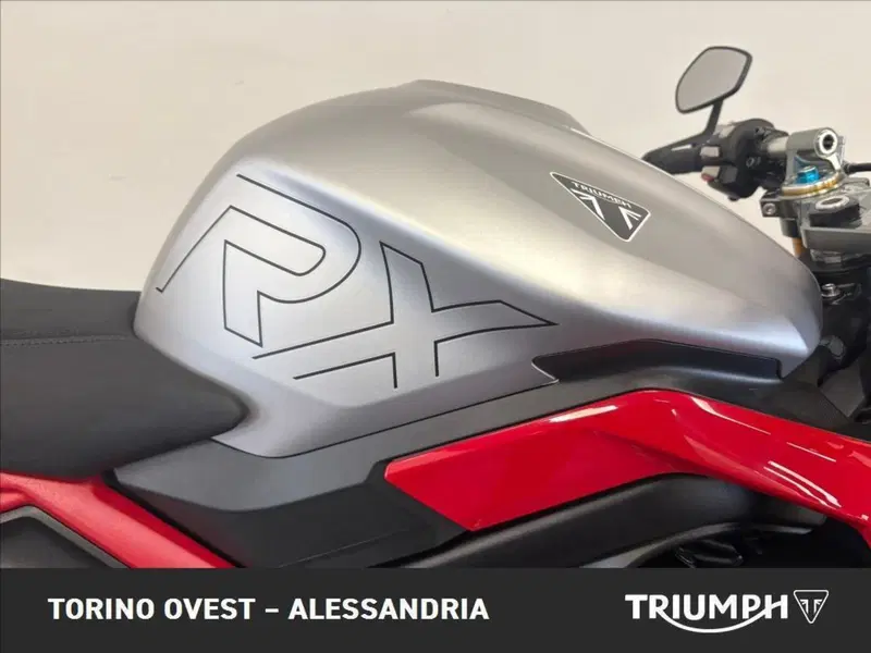 Triumph Street Triple 765 RX (2026) (5)