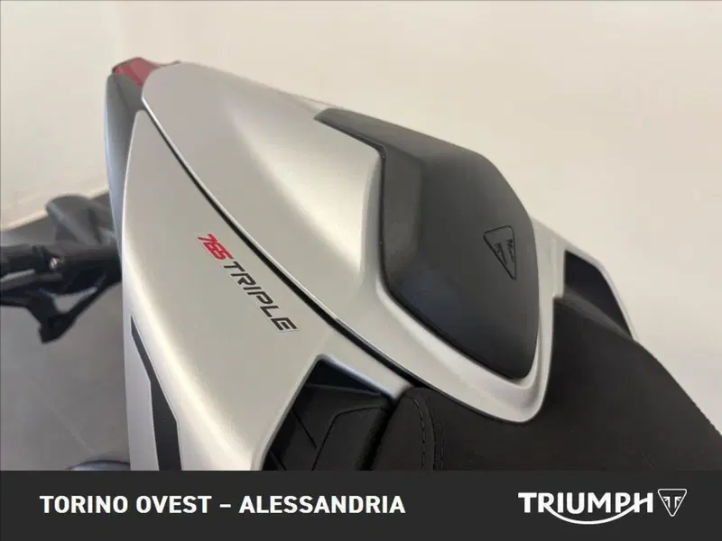 Triumph Street Triple 765 RX (2026) (12)