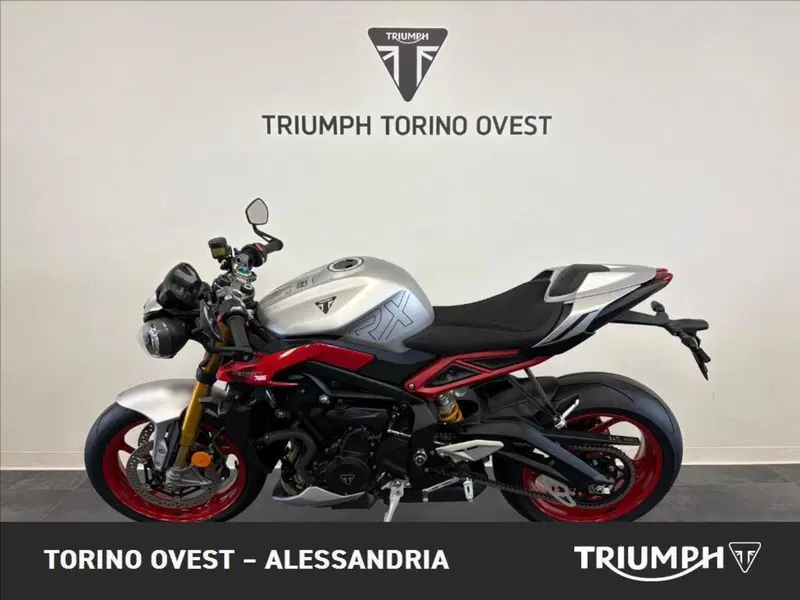 Triumph Street Triple 765 RX (2026) (3)