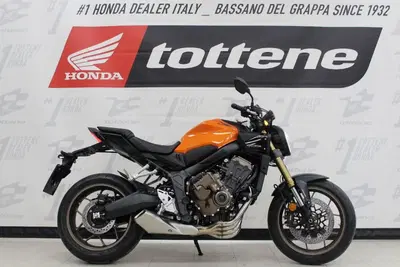 Honda CB 650 R E-Clutch (2024 - 26) nuova