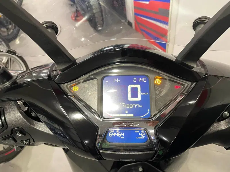 Honda SH 350 (2021 - 24) (4)